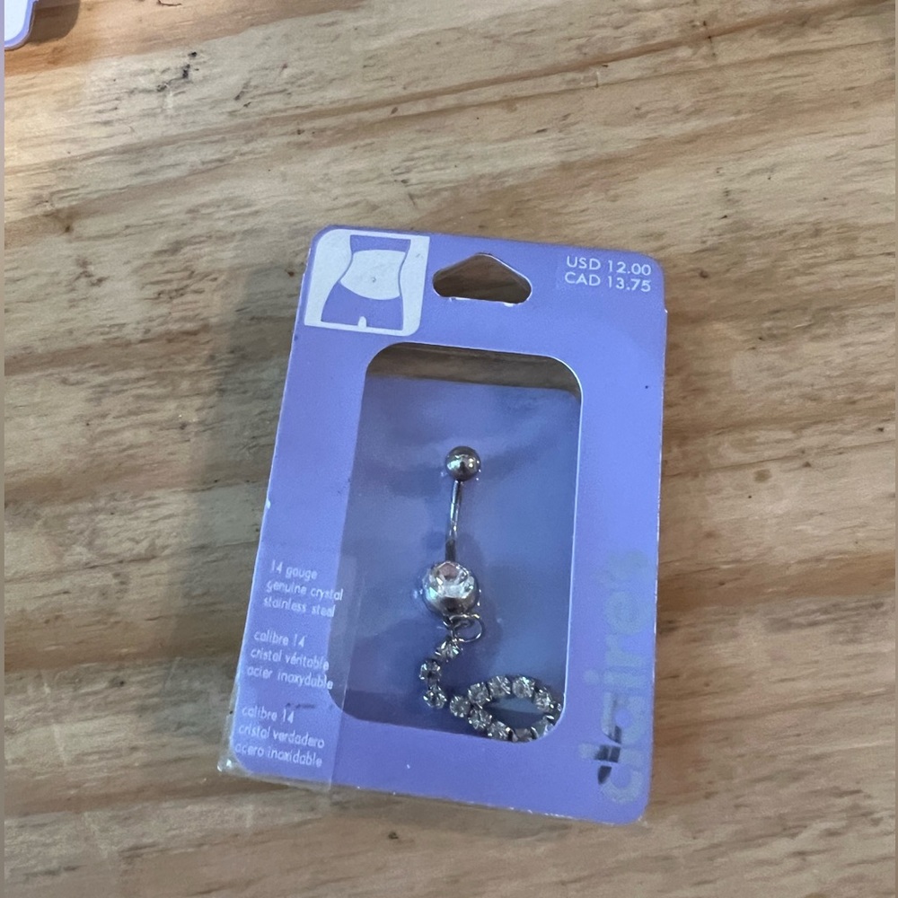 Belly button ring - Picture 2 of 4